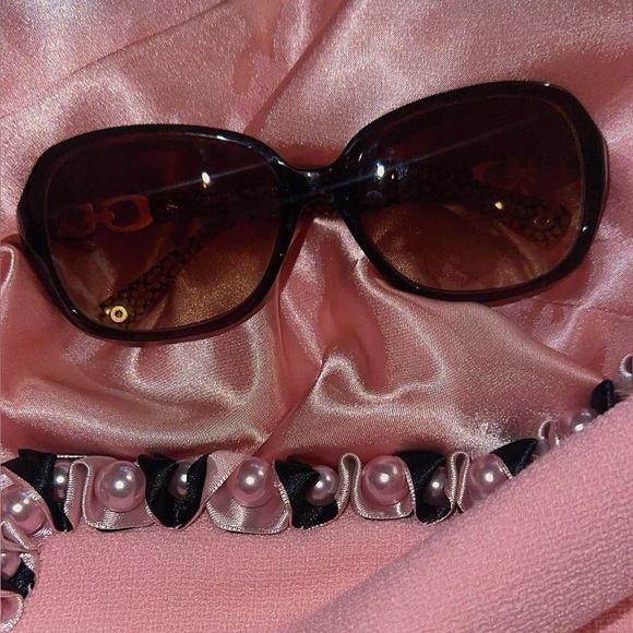 Coach sunglasses women’s brown glasses - Picture 5 of 6